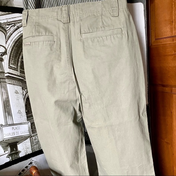 NWT COLUMBIA | Pant Versatile Omni Shade Classic Casual Trail Hiking Sz 2 L - Picture 4 of 14